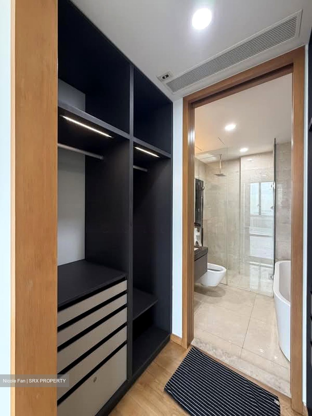 Marina One Residences (D1), Apartment #574584061